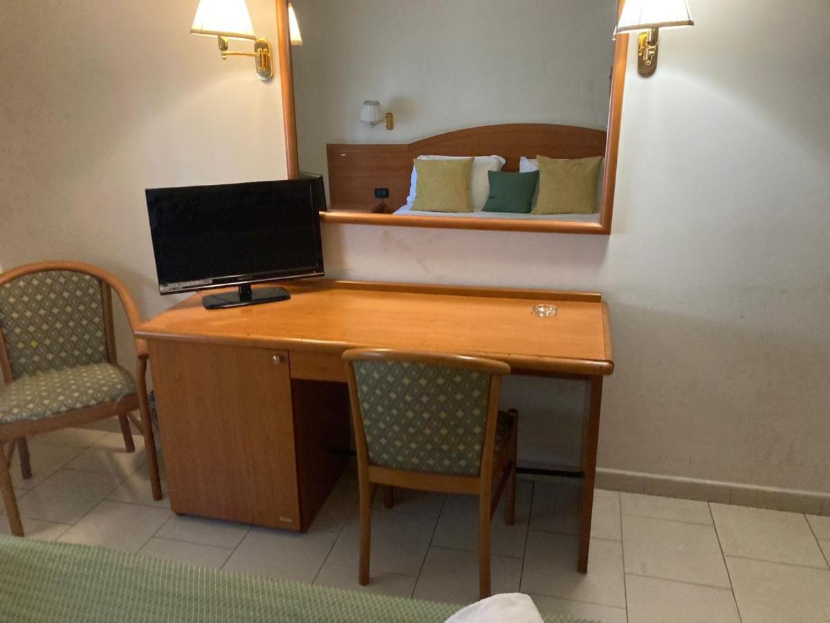 Hotel Europa Casavatore Esterno foto